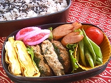 2009.7.16　いつものお弁当_e0175443_8455525.jpg