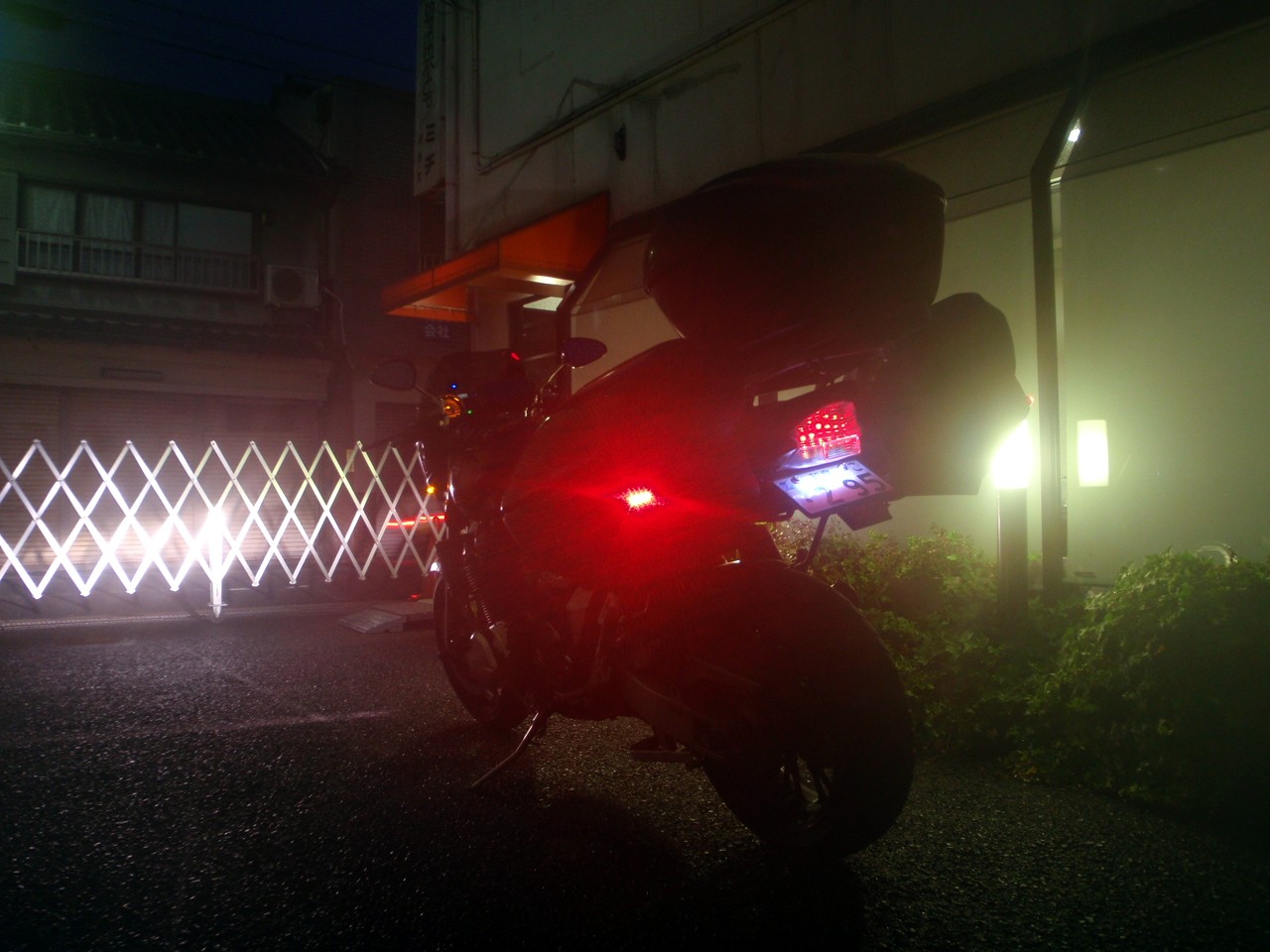 a0001020_02098.jpg