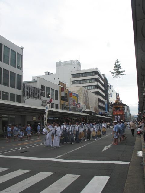 e0076349_0211395.jpg