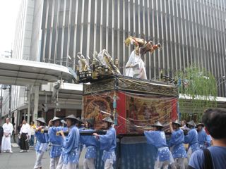 祇園祭　山鉾巡行_e0076349_0222976.jpg