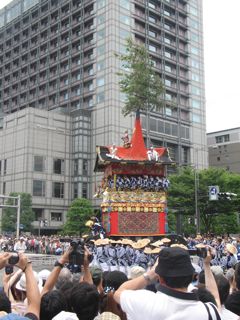 祇園祭　山鉾巡行_e0076349_0252325.jpg