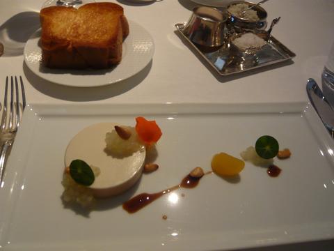 f0181488_11065.jpg