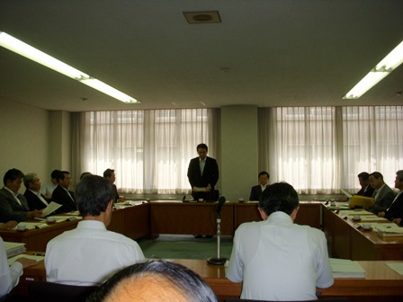 プルサーマルを含む原子力政策の見直しで福島県知事と県議会議長に要望書提出_e0068696_10384828.jpg
