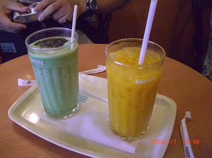 d0065324_2233168.jpg