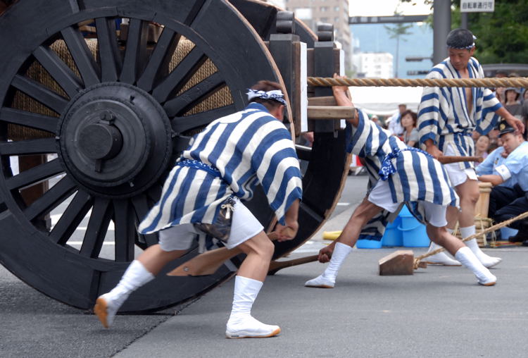 祇園祭・山鉾巡行_e0169286_2359054.jpg