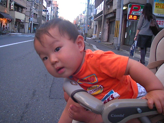 f0038407_22322931.jpg