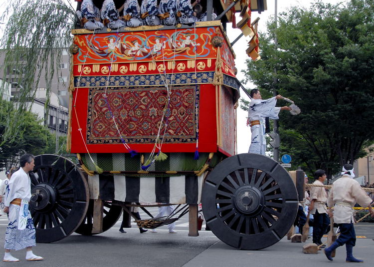 祇園祭・山鉾巡行_e0169286_081286.jpg