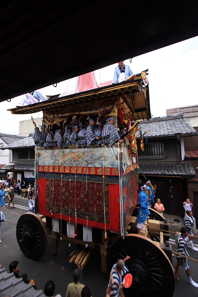 祇園祭 -山鉾巡行-(後編)_e0051888_5273843.jpg