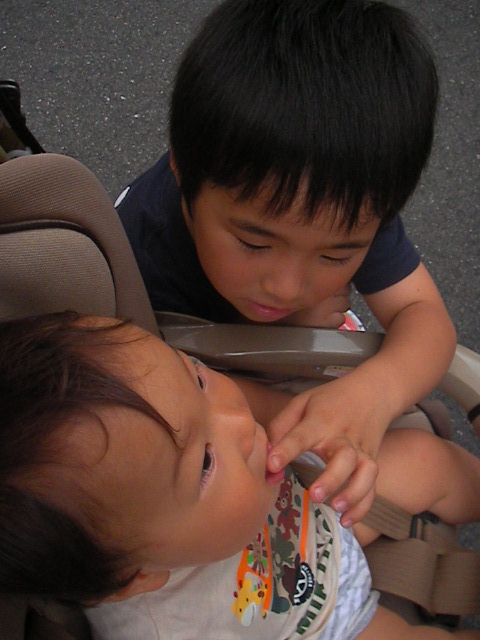 f0038407_1082288.jpg