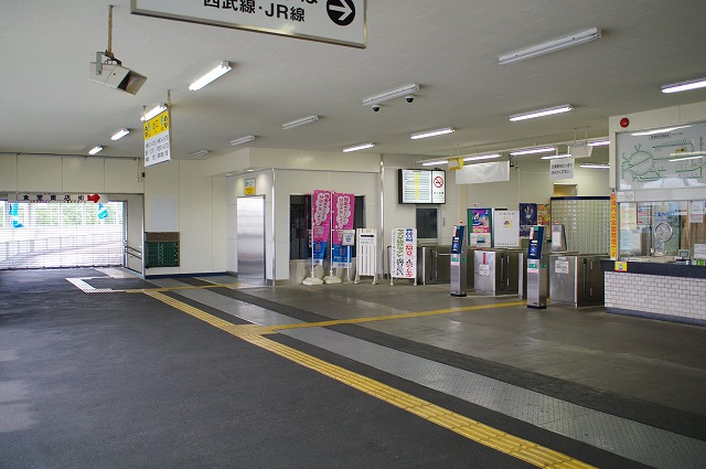 東京ローカル線・西武多摩川線の旅(4)・競艇場前駅 _a0009142_22532929.jpg