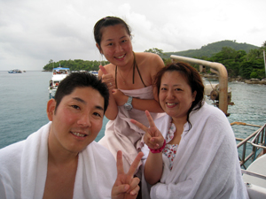ラチャヤイ島でナイス体験ダイビング!_f0144385_2034487.jpg