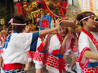 大阪天満宮 天神祭ギャルみこし Macoのおつまみ日記 大阪天満宮 天神祭ギャルみこし Macoのおつまみ日記