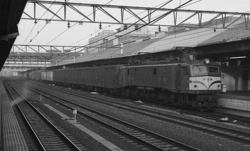 1984年2月 東海道 荷38レ_f0203926_2314269.jpg
