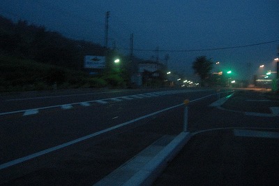 朝の町内_a0084753_8364435.jpg