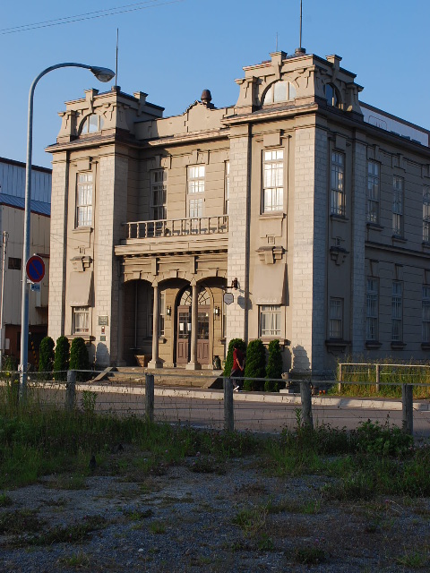 函館大手町ハウス(函館の建築再見)_f0142606_2393872.jpg