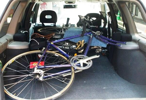 自転車を積んで⇒村上へ○。。。。..._d0039111_14224184.jpg
