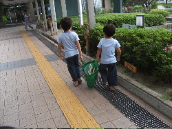f0023446_2318213.jpg