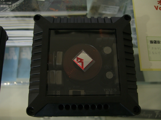 ロックフォード T152-S発売!_a0055981_1831215.jpg