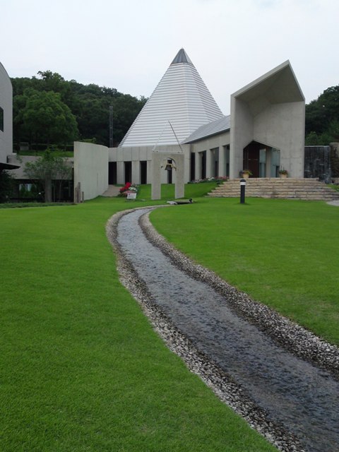 結婚式場Ⅱ_e0118846_20231774.jpg