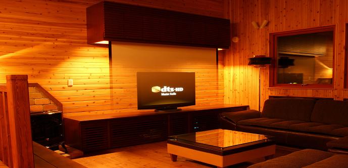 『映画館のある家』完成!!_a0055981_9342965.jpg