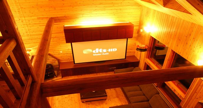 『映画館のある家』完成!!_a0055981_9443956.jpg