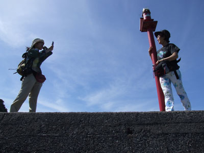 お釈迦様の手の中で_e0028387_0432494.jpg