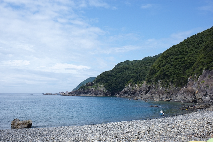 梅雨の晴れ間のビーチめぐり_c0170447_1549353.jpg