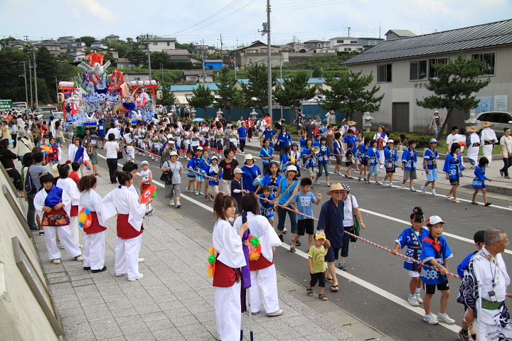 第11回さめ浜まつり 日和写真なブログ 工場と港の街八戸から 第11回さめ浜まつり 日和写真なブログ 工場と港の街八戸から