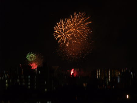 うなぎと花火_c0173978_2120204.jpg