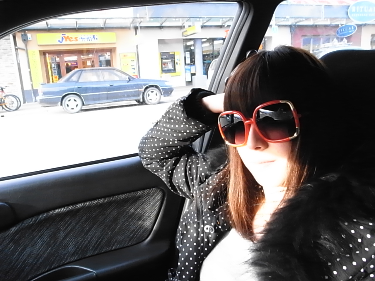 inhabitant × vonzipper_c0151965_1465051.jpg
