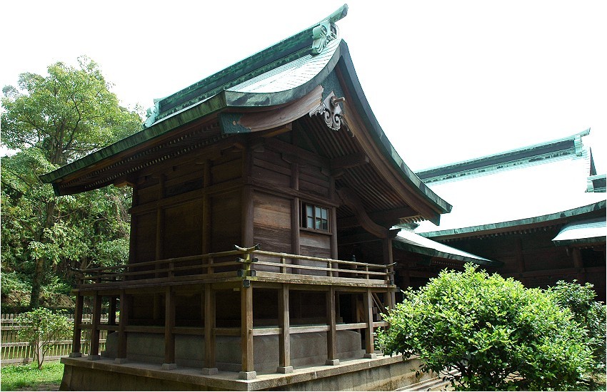 ■台湾に残る神社_e0094583_10343461.jpg