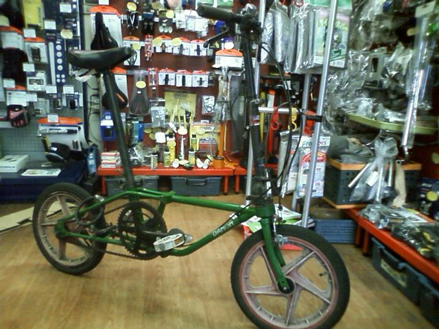 old DAHON : カルマックス タジマ -自転車屋さんの スタッフ