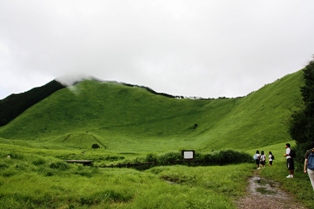 e0038665_1074328.jpg