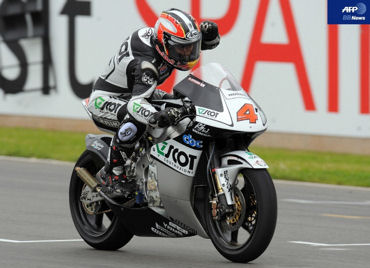 【MotoGP】ドビツィオーソがうれしい初優勝、青山が3勝目を飾ったイギリスGP_b0077271_1724578.jpg