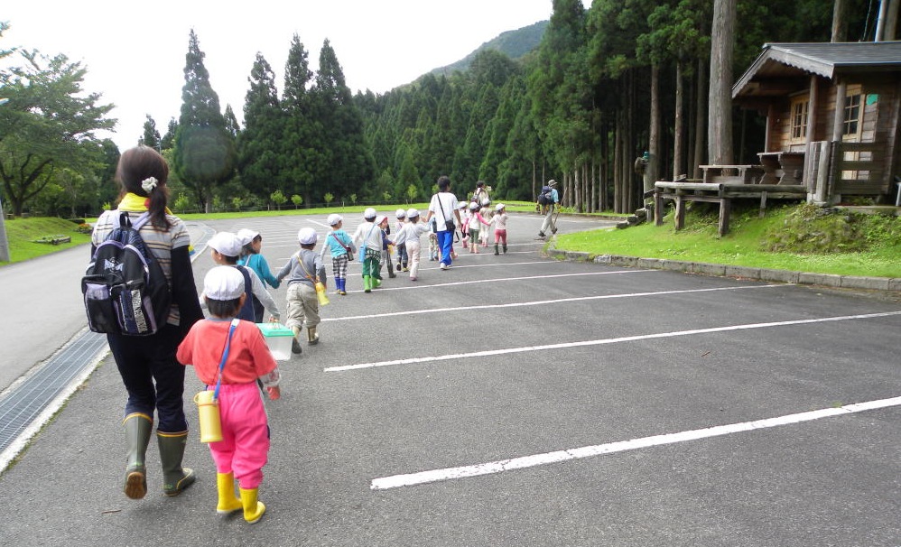 山桜移植　宝慶寺いこいの森　７月２９日（水）_c0078410_23591169.jpg