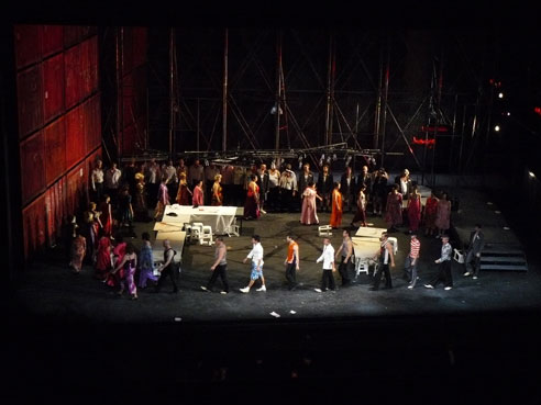 ラフマニノフのオペラ「アレコ」公演_c0057725_2243914.jpg