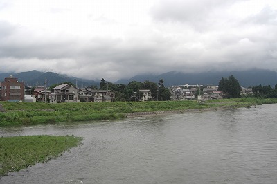 魚野川の流れ_a0084753_14194031.jpg