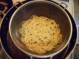 今日の夕飯は昆布ソバ_e0166355_16465465.jpg