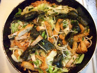 今日の夕飯は昆布ソバ_e0166355_16471166.jpg
