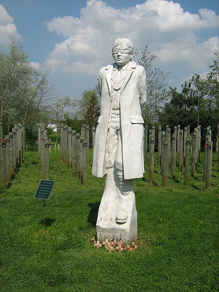 Sinister Sites – National Memorial and Arboretum, U.K.   By Vigilant_c0139575_21361965.jpg