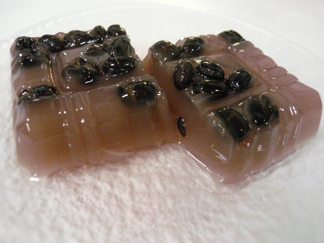 ぷるんっとおいしい あん豆腐_b0151490_14291394.jpg
