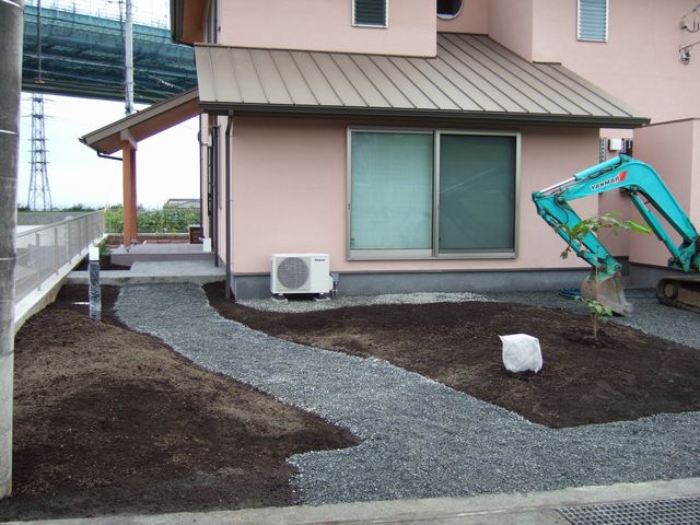 完成のはこびとなりましたが・・・_f0108604_184866.jpg