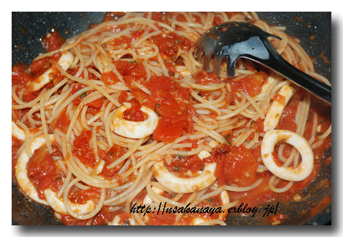 スルメイカのトマトソースパスタ 息子のリクエスト 魚屋三代目日記