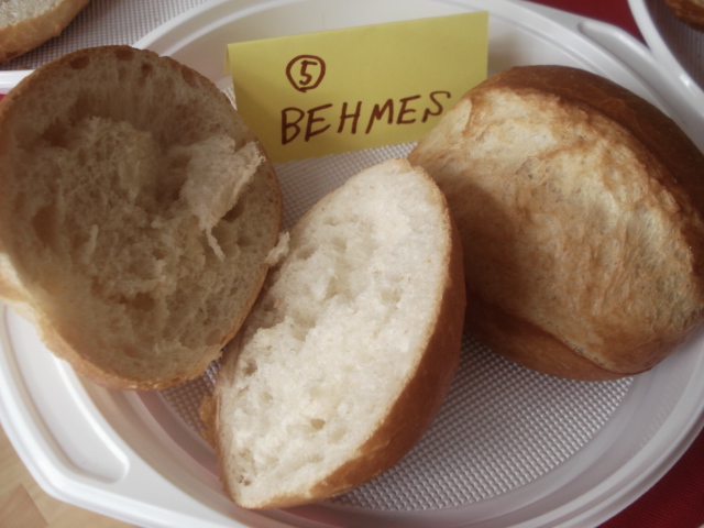 食べ比べ・Brötchen_c0193257_849125.jpg