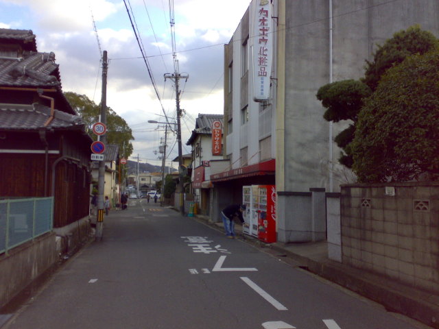 交野・住吉神社前のクランク道_f0206711_16321975.jpg