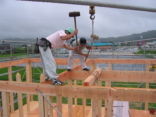 建てまえ_b0156970_1941262.jpg