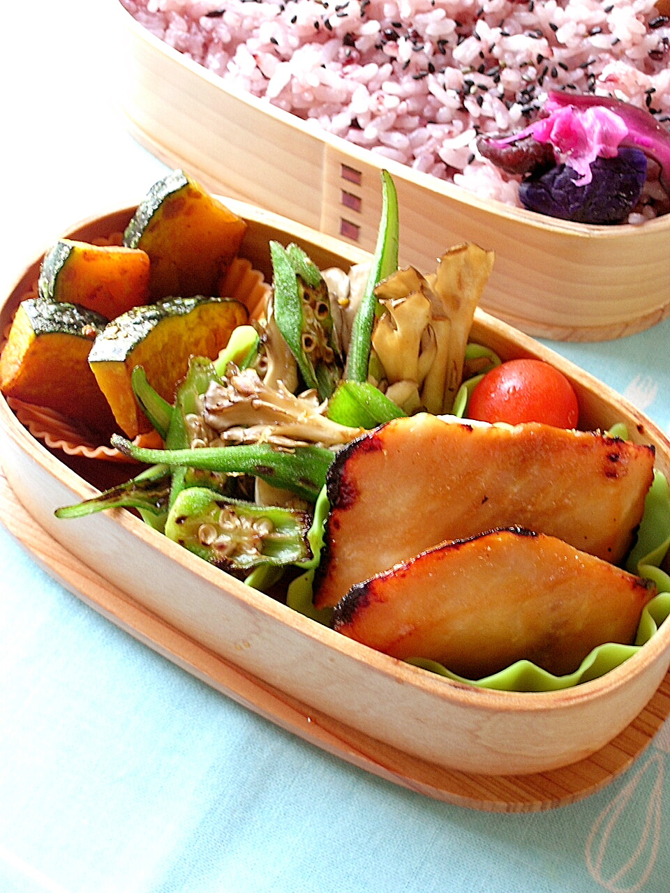 カジキの味噌漬け弁当_b0171098_6553329.jpg