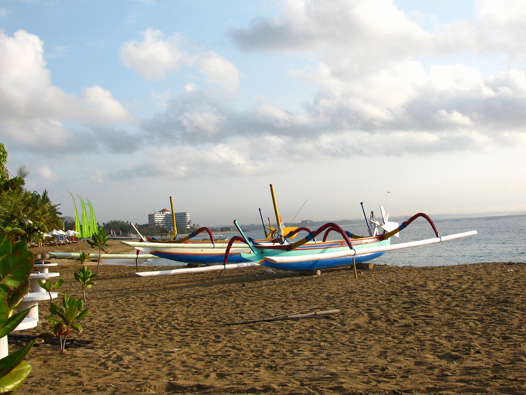 e0024081_1220499.jpg