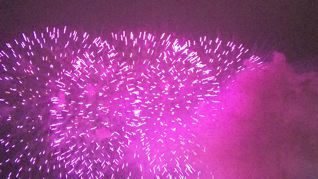 雨の中の花火大会_f0144003_21284880.jpg