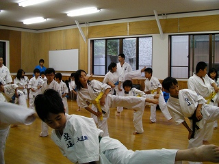 2009武山道場ジュニアサマーキャンプ_b0118206_11261365.jpg